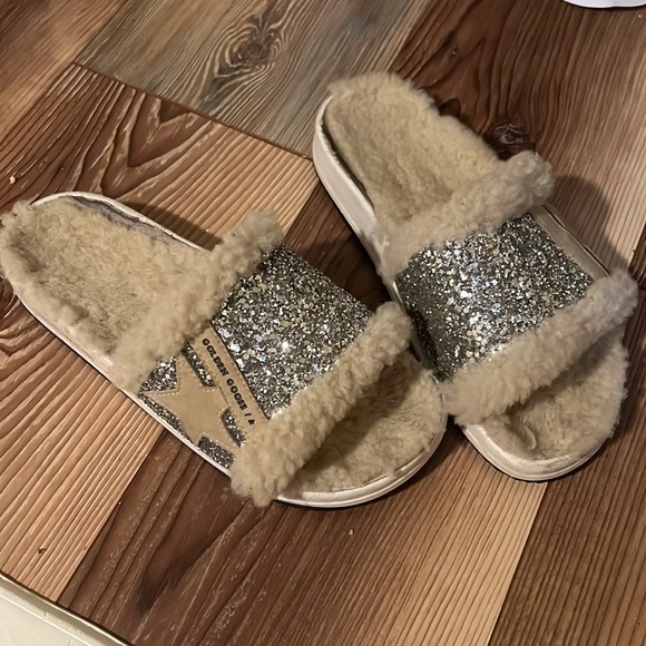 GGDB/Private EDT Fur Slides with Glitter - Picture 1 of 2